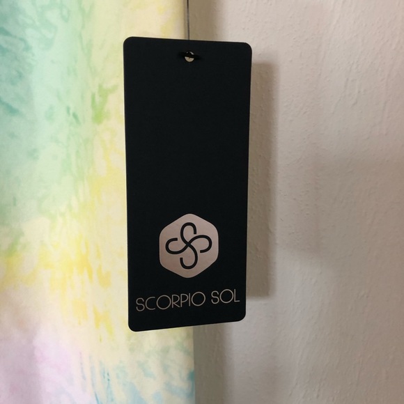 Scorpio Sol Vinyasa High Waist Leggings in Tie-Dye - Picture 7 of 14